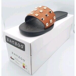 Bamboo Moonlight-02 Tan Cognac Studded Slip-On Slides Rockstud Flat Sandals Sz 8